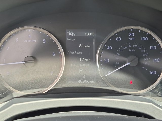 Used 2018 Lexus IS 300 w/ Comfort Package RWD image 20