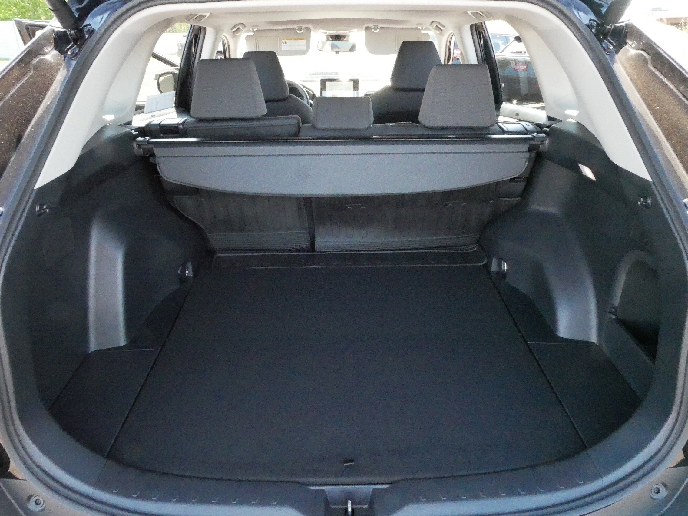 Certified 2025 Toyota RAV4 XLE w/ Convenience Package AWD/4WD image 18