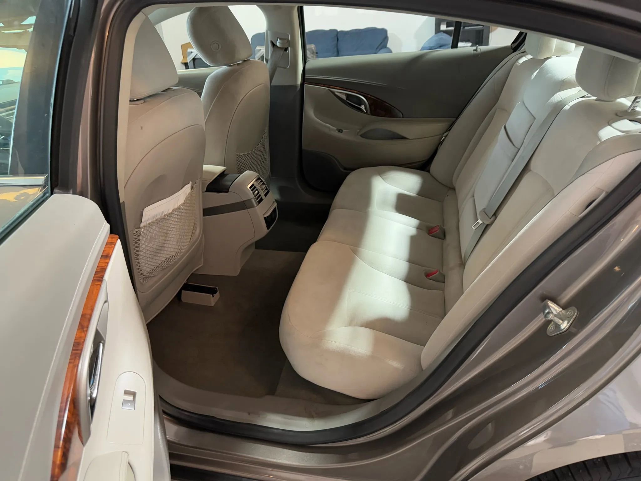 Used 2012 Buick LaCrosse image 17