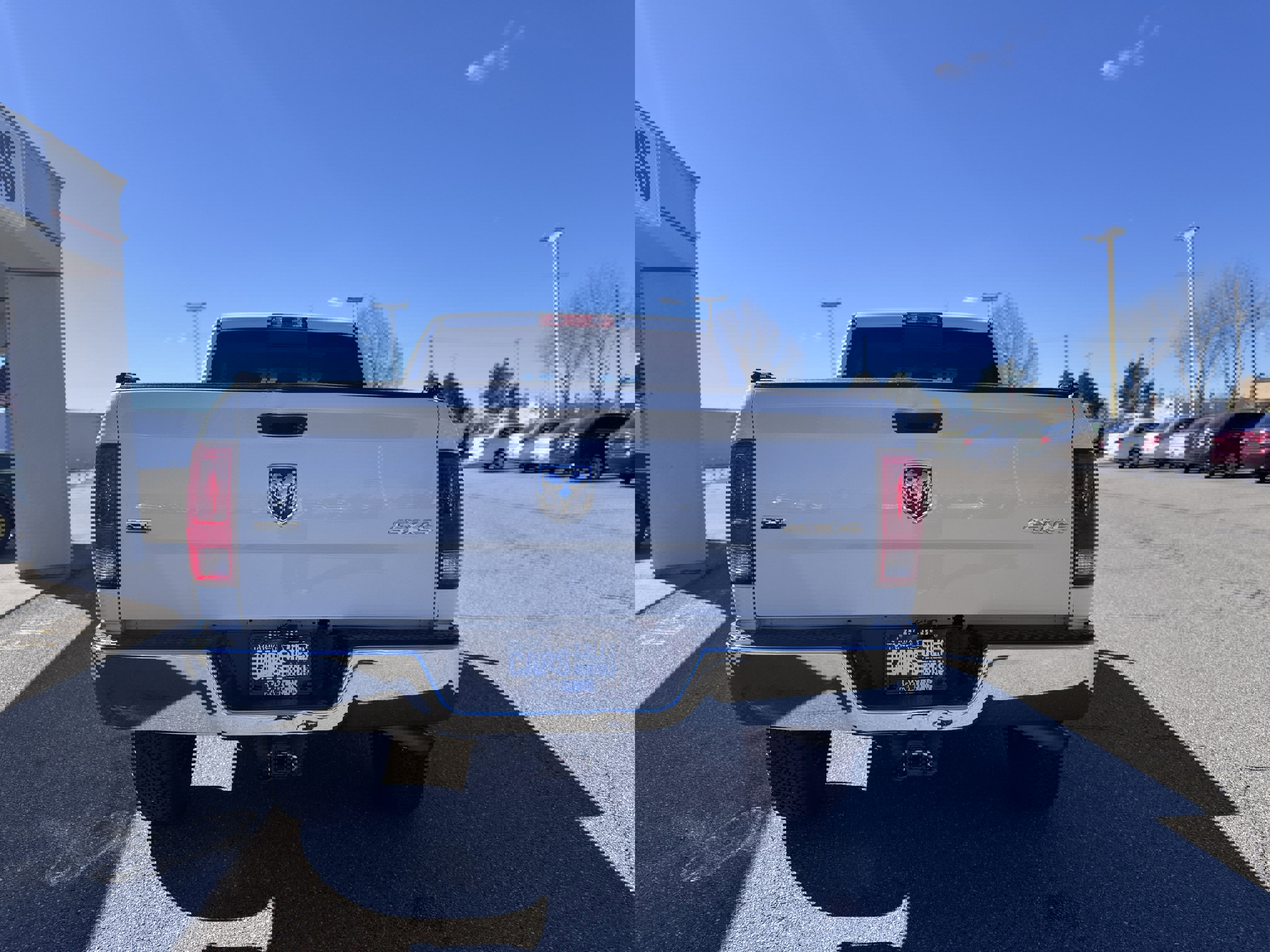 Used 2015 RAM 2500 SLT w/ Protection Group image 7