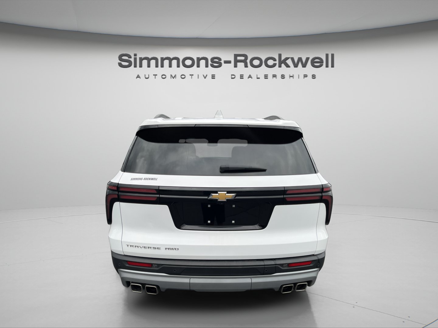 Used 2025 Chevrolet Traverse LT w/ Sun and Wheel Package AWD/4WD image 4