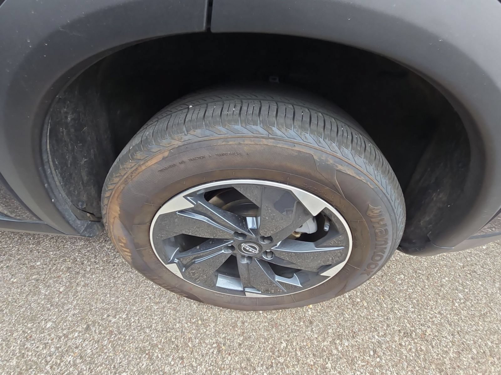 Used 2026 Nissan Rogue SV AWD/4WD image 18