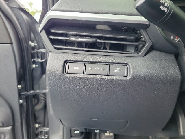 Used 2022 Nissan Altima 2.5 SR FWD image 20