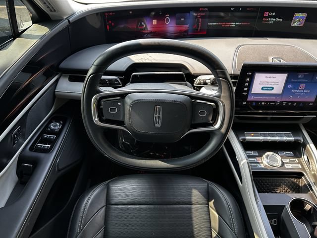 Certified 2024 Lincoln Nautilus Reserve AWD/4WD image 14