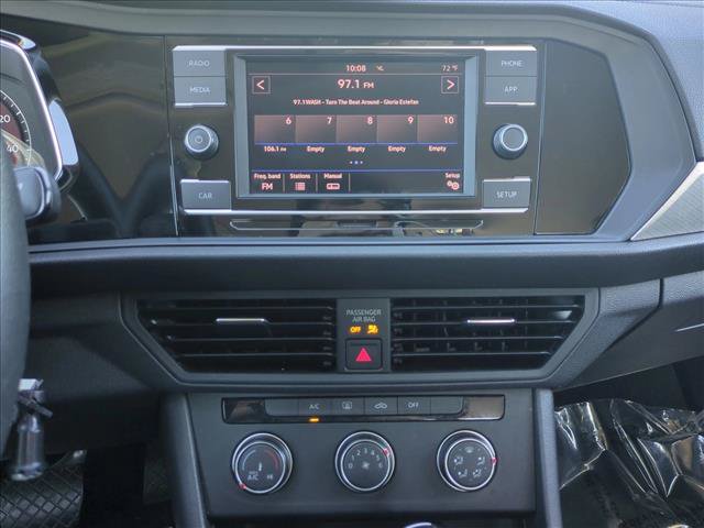 Used 2019 Volkswagen Jetta FWD image 14