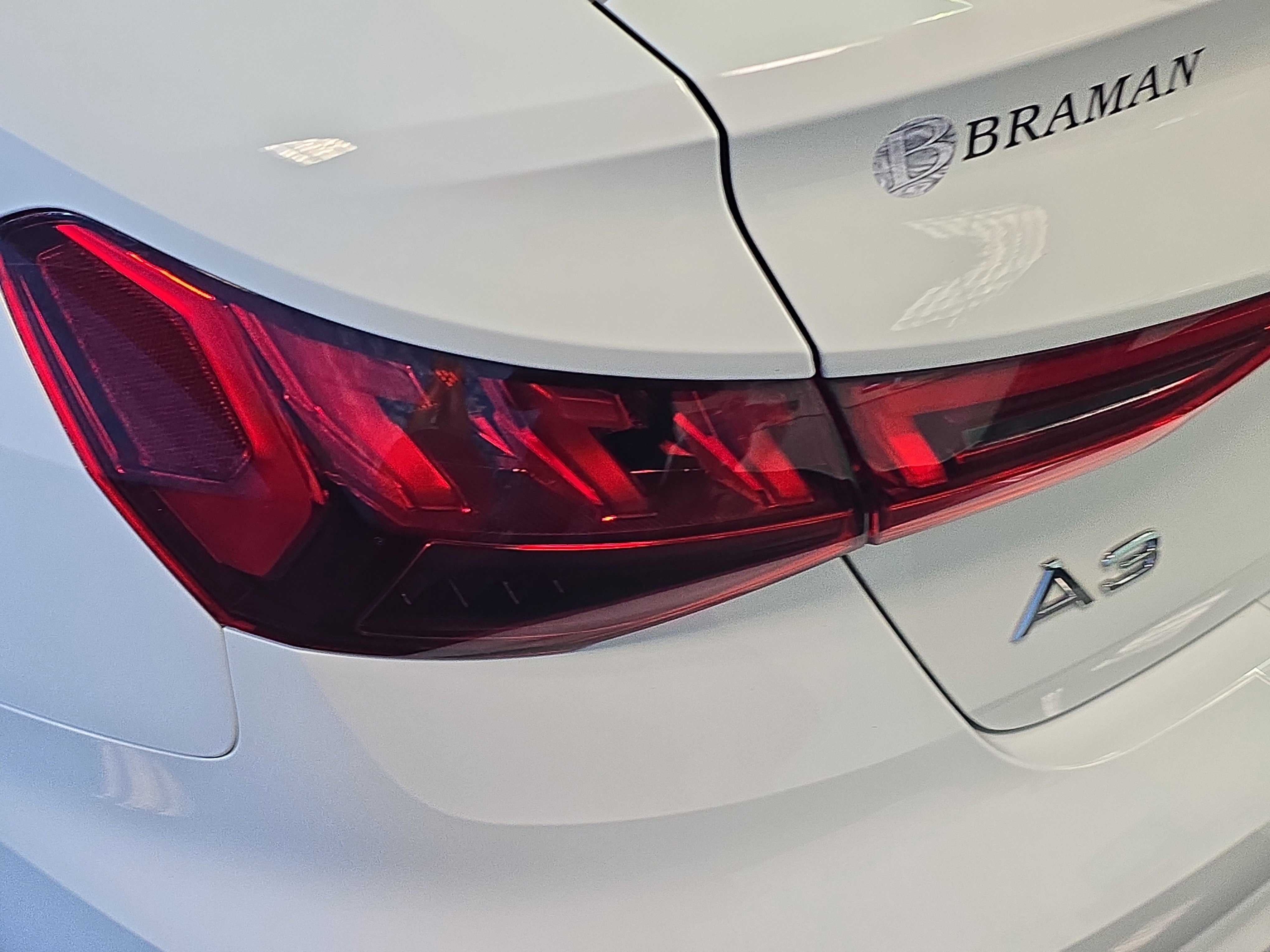 Used 2022 Audi A3 2.0T Premium image 5