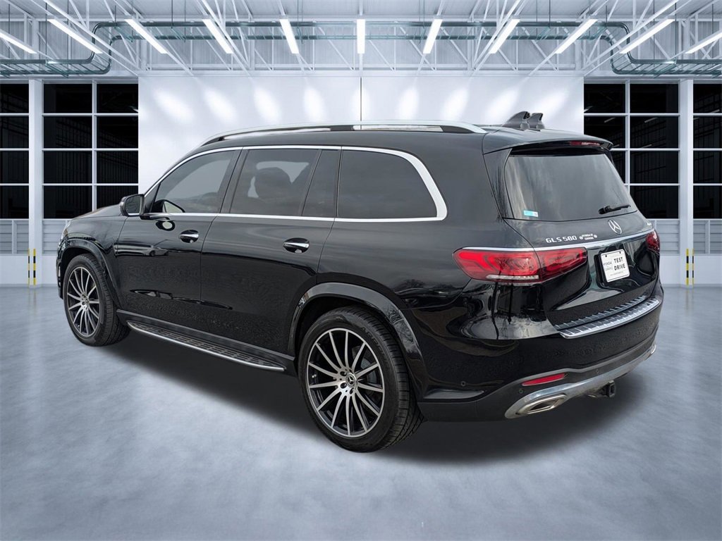 Used 2021 Mercedes-Benz GLS 580 4MATIC image 7