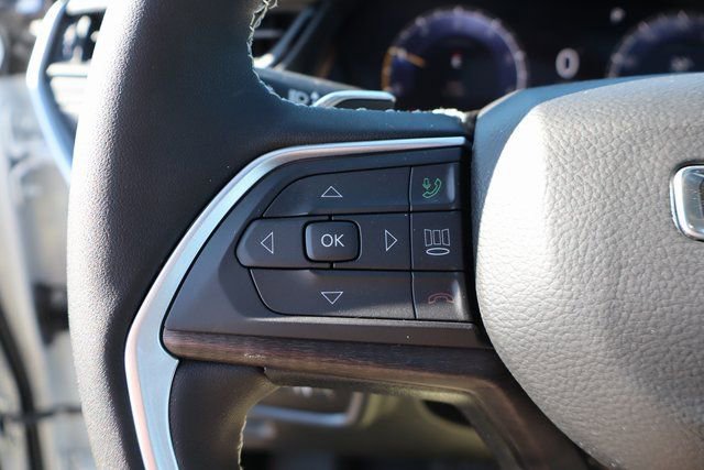 New 2026 Jeep Grand Cherokee Laredo image 13