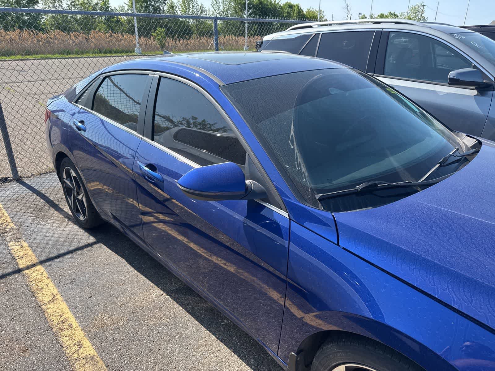Used 2023 Hyundai Elantra Limited FWD image 7