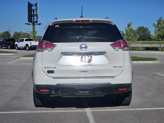 Used 2016 Nissan Rogue SV AWD/4WD image 6