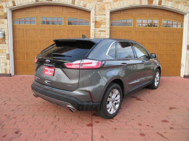 Used 2024 Ford Edge Titanium image 4