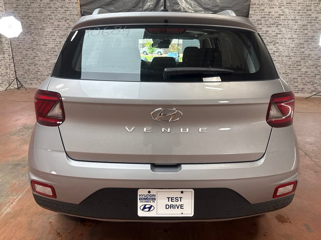 New 2026 Hyundai Venue SEL FWD image 6