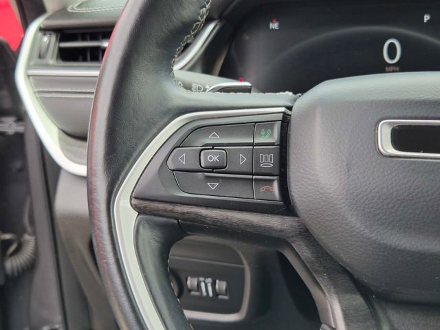 Used 2021 Jeep Grand Cherokee L Limited AWD/4WD image 21