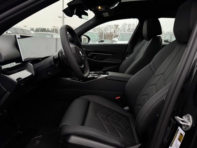 New 2026 BMW 530i xDrive w/ Premium Package image 16