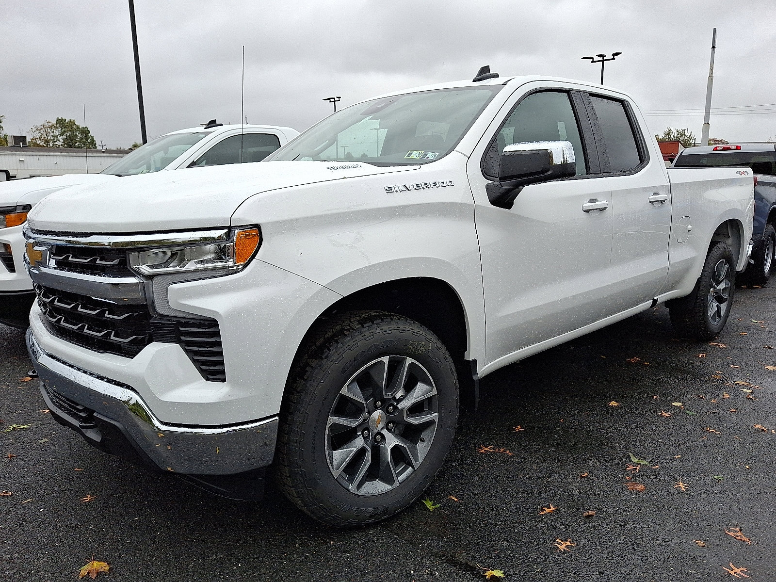 New 2026 Chevrolet Silverado 1500 LT image 3