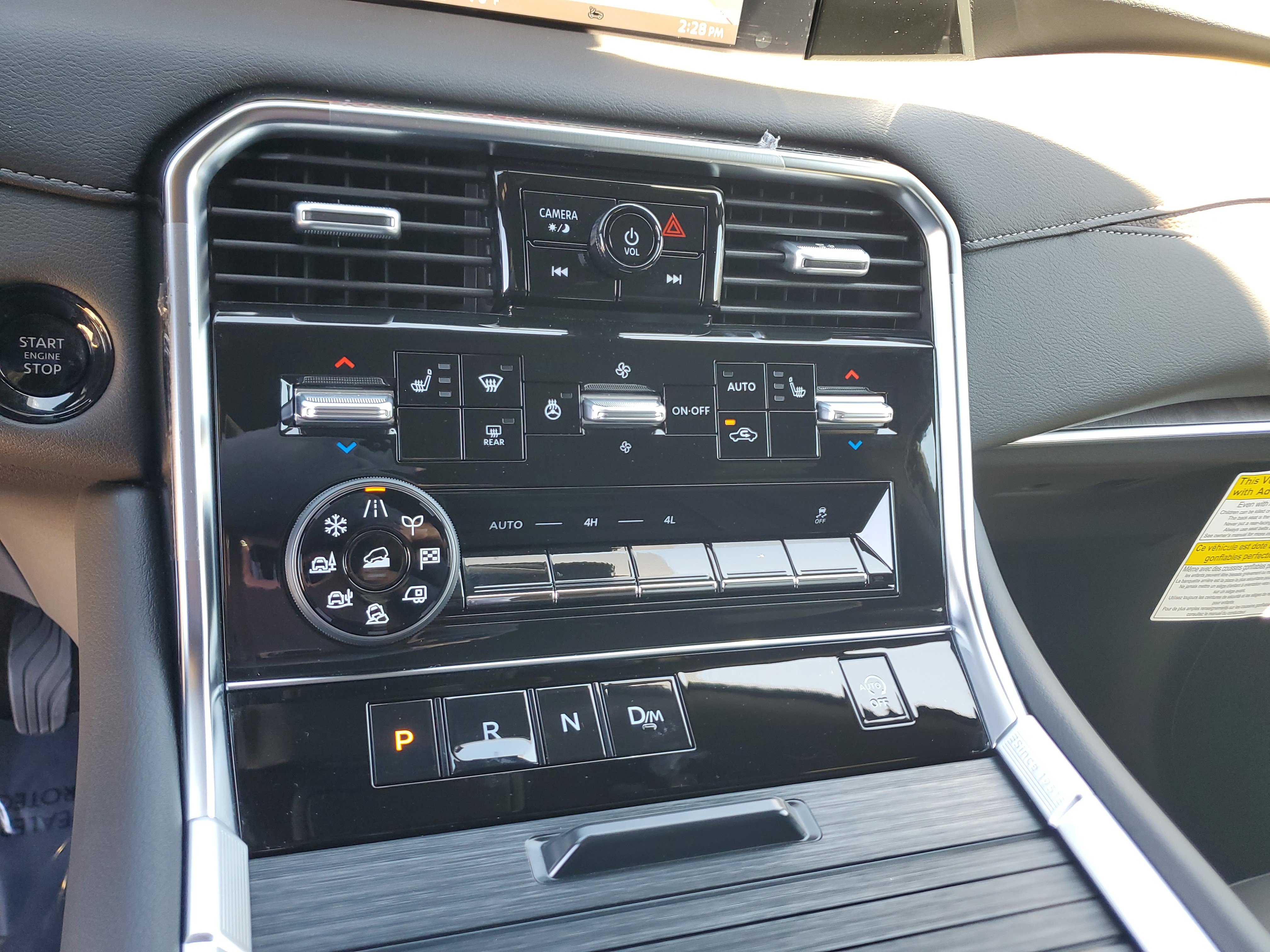 Certified 2025 Nissan Armada SL w/ Captain's Chari Seat Package image 31