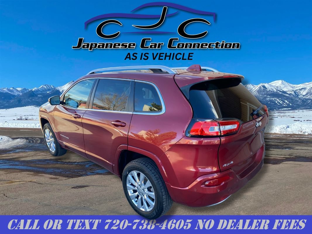 Used 2016 Jeep Cherokee Overland w/ Technology Group AWD/4WD image 4