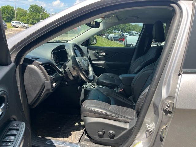 Used 2020 Jeep Cherokee Limited AWD/4WD image 14