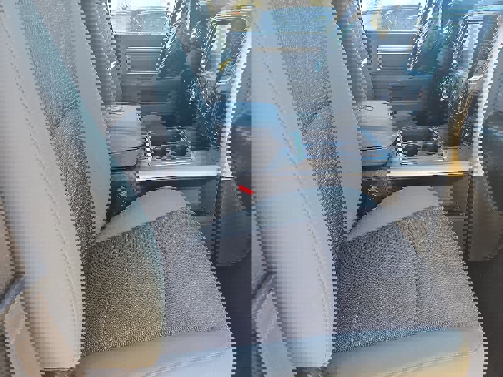 Used 2015 RAM 1500 Lone Star image 21