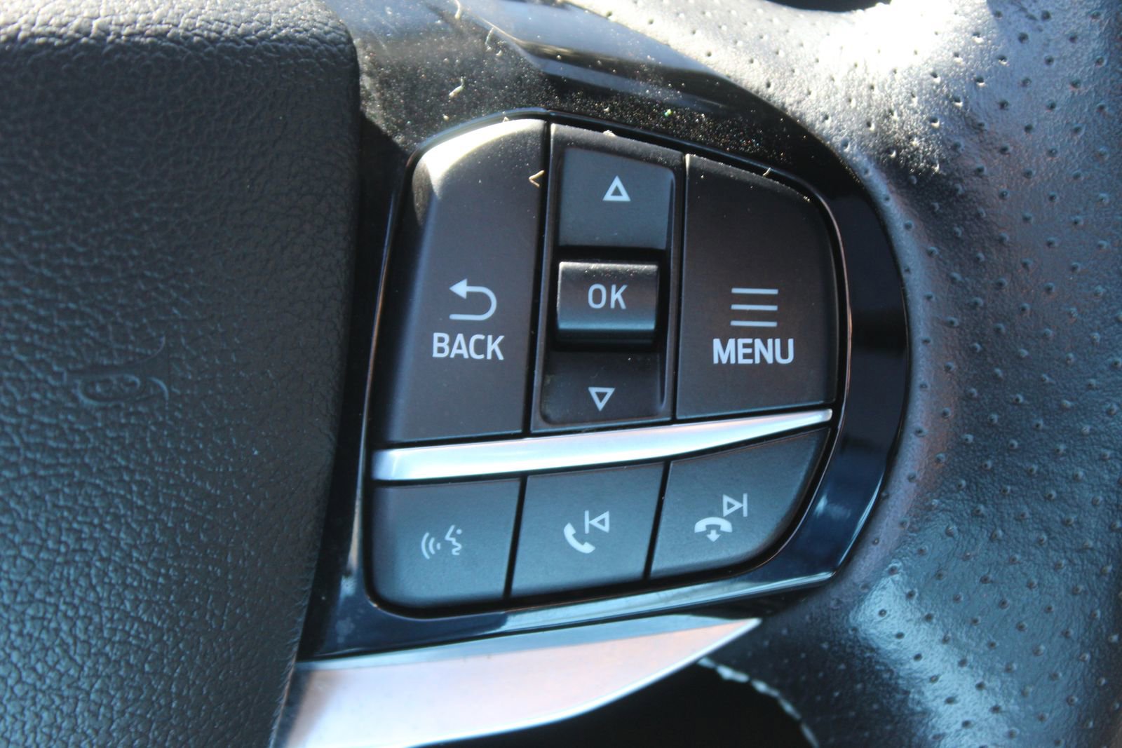 Used 2022 Ford Explorer ST w/ Equipment Group 401A image 27