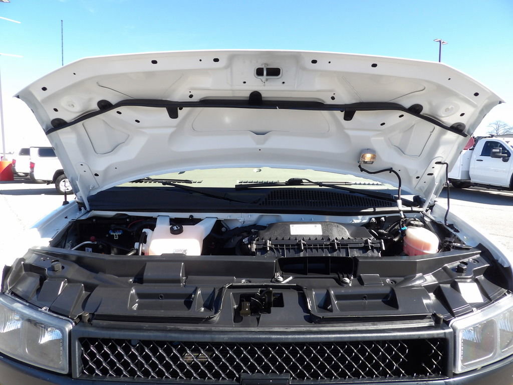 Used 2022 Chevrolet Express 3500 w/ Driver Convenience Package image 36