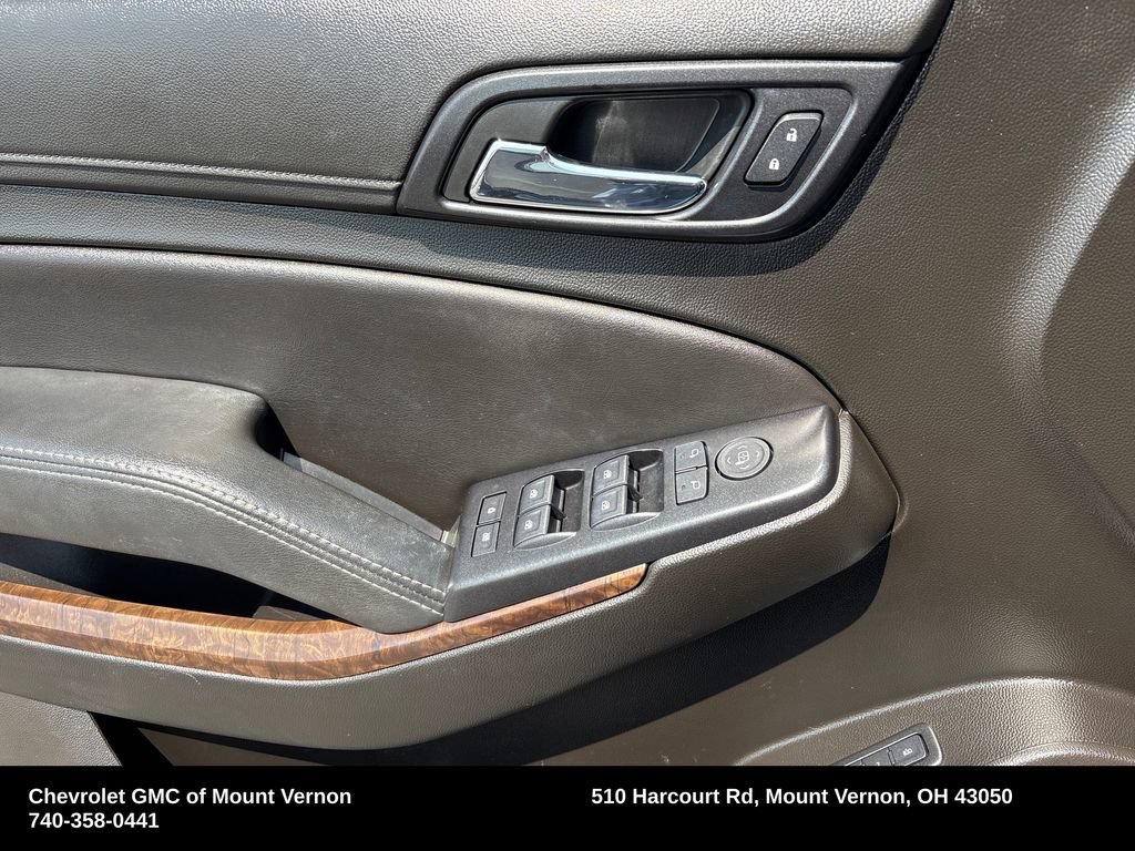 Used 2019 Chevrolet Suburban LT AWD/4WD image 14