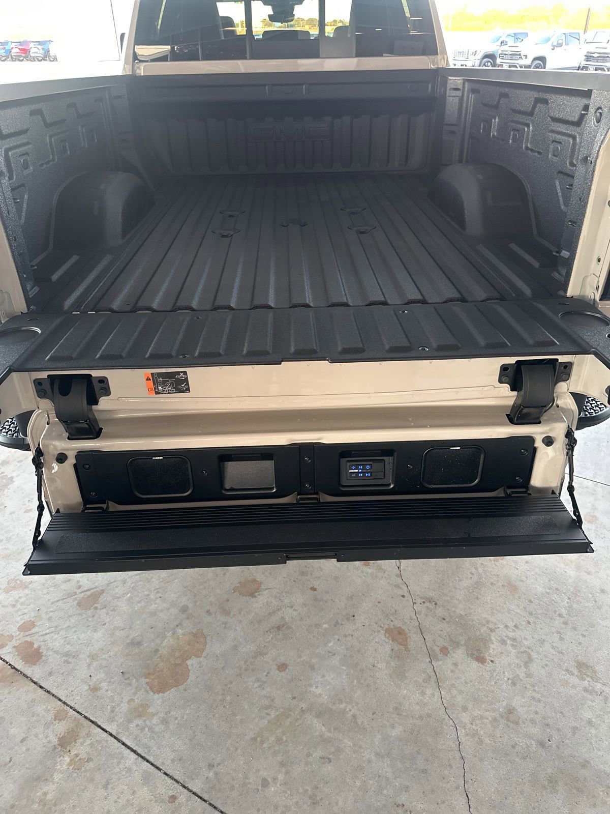 New 2026 GMC Sierra 2500 AT4X image 9