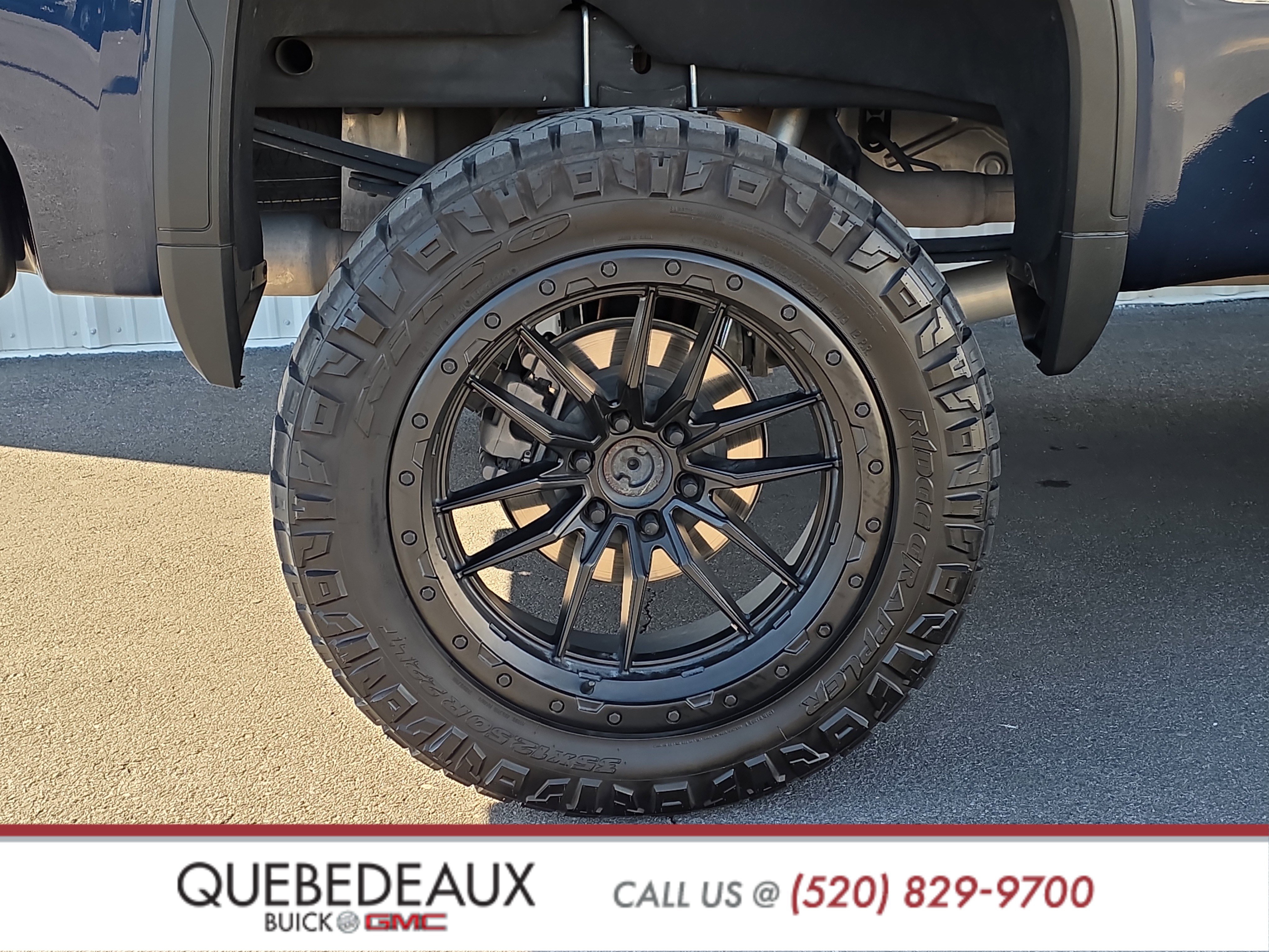 Used 2023 GMC Sierra 1500 Denali Ultimate image 12