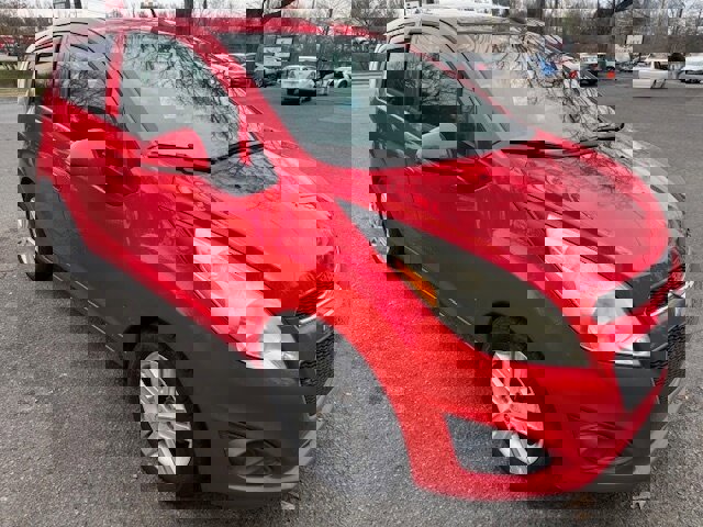 Used 2014 Chevrolet Spark LT image 5