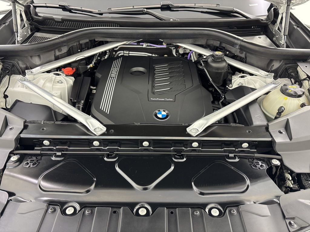 Certified 2023 BMW X5 xDrive40i w/ Executive Package image 21