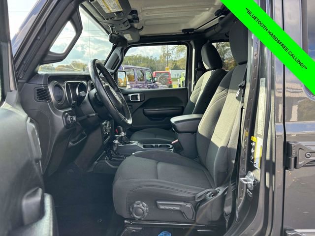 Used 2021 Jeep Gladiator Sport image 3