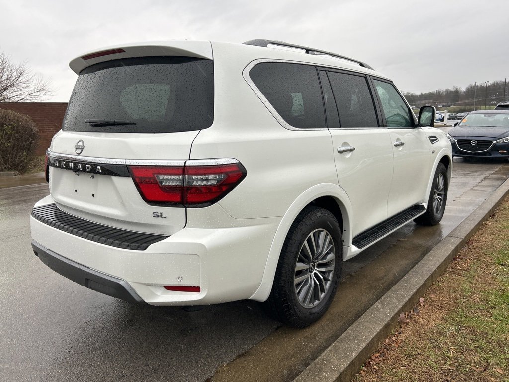 Used 2022 Nissan Armada SL w/ Captain's Chairs Package image 4