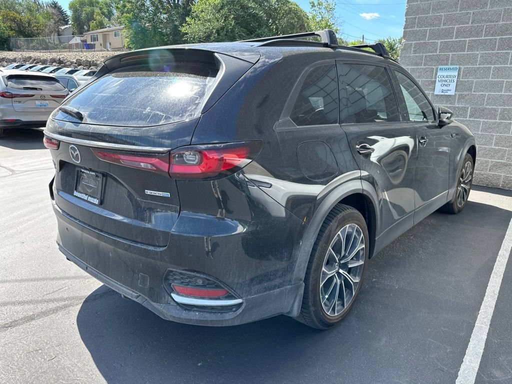Certified 2025 MAZDA CX-70 Plug-In Hybrid w/ Premium Plus AWD/4WD image 3