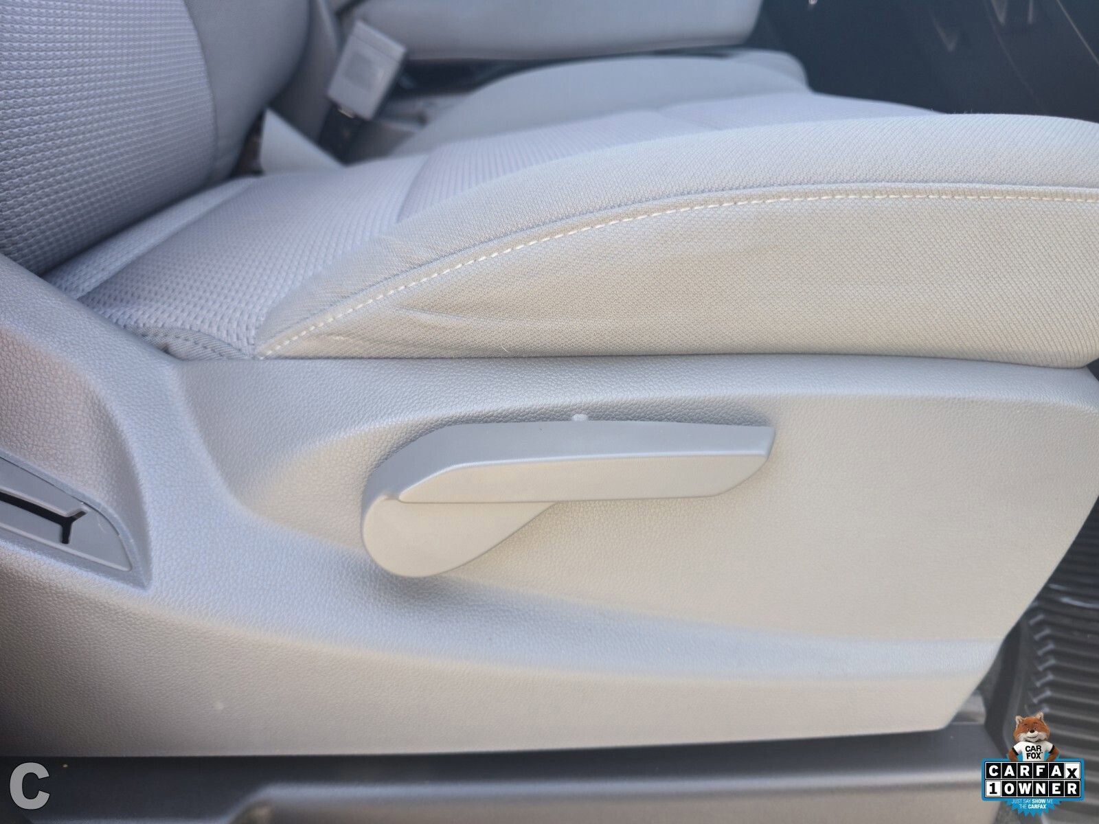 Used 2018 Chevrolet Silverado 1500 Custom w/ Custom Value Package RWD image 13