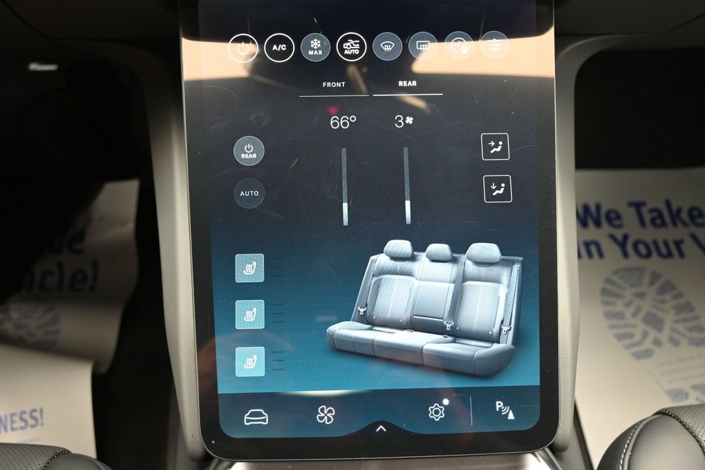 Used 2023 Lucid Air Pure AWD/4WD image 39