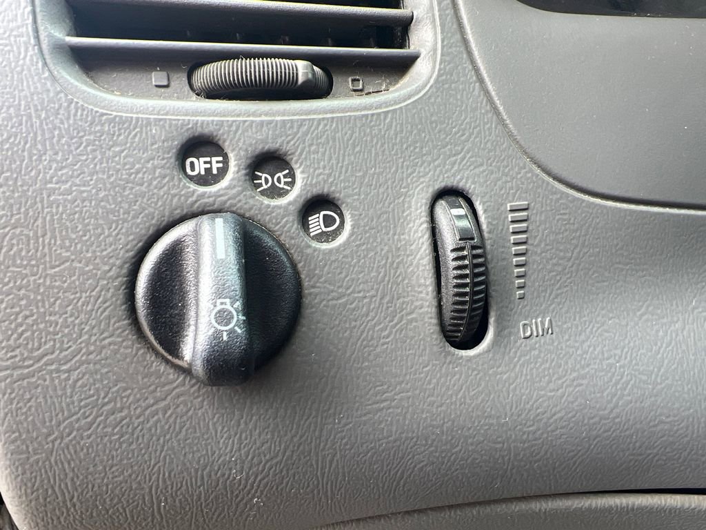 Used 2004 Ford Ranger Edge image 10