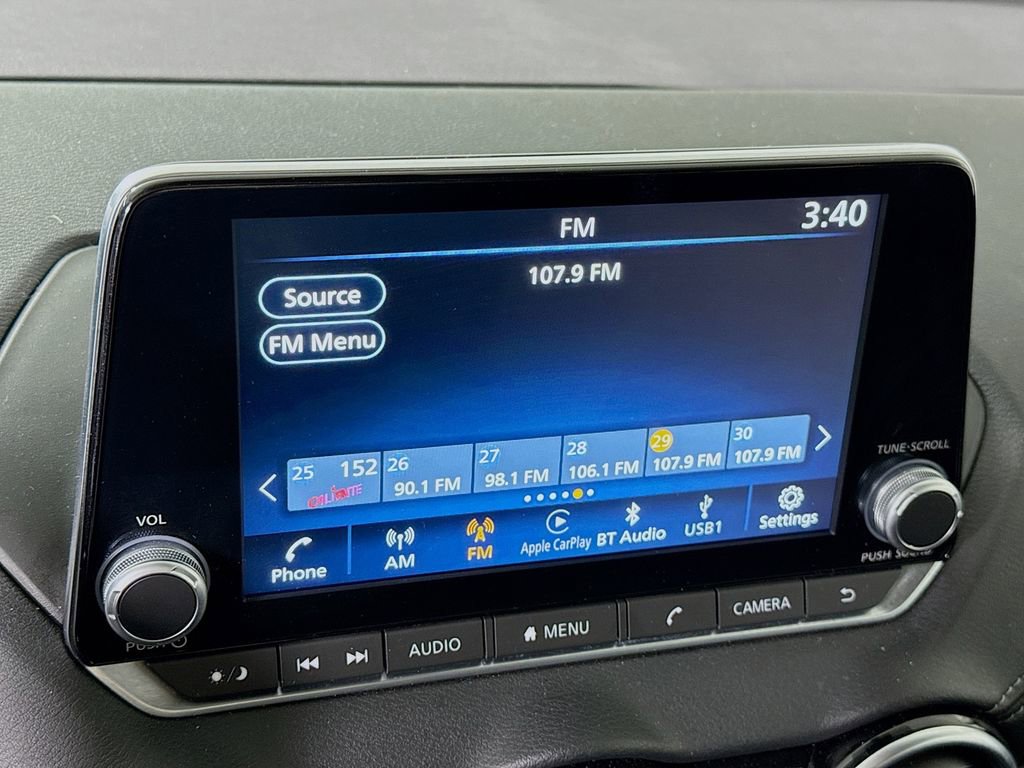 Used 2021 Nissan Sentra SV image 7