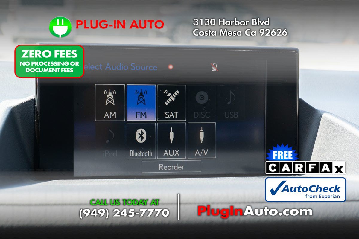 Used 2016 Lexus CT 200h w/ Navigation Package FWD image 27