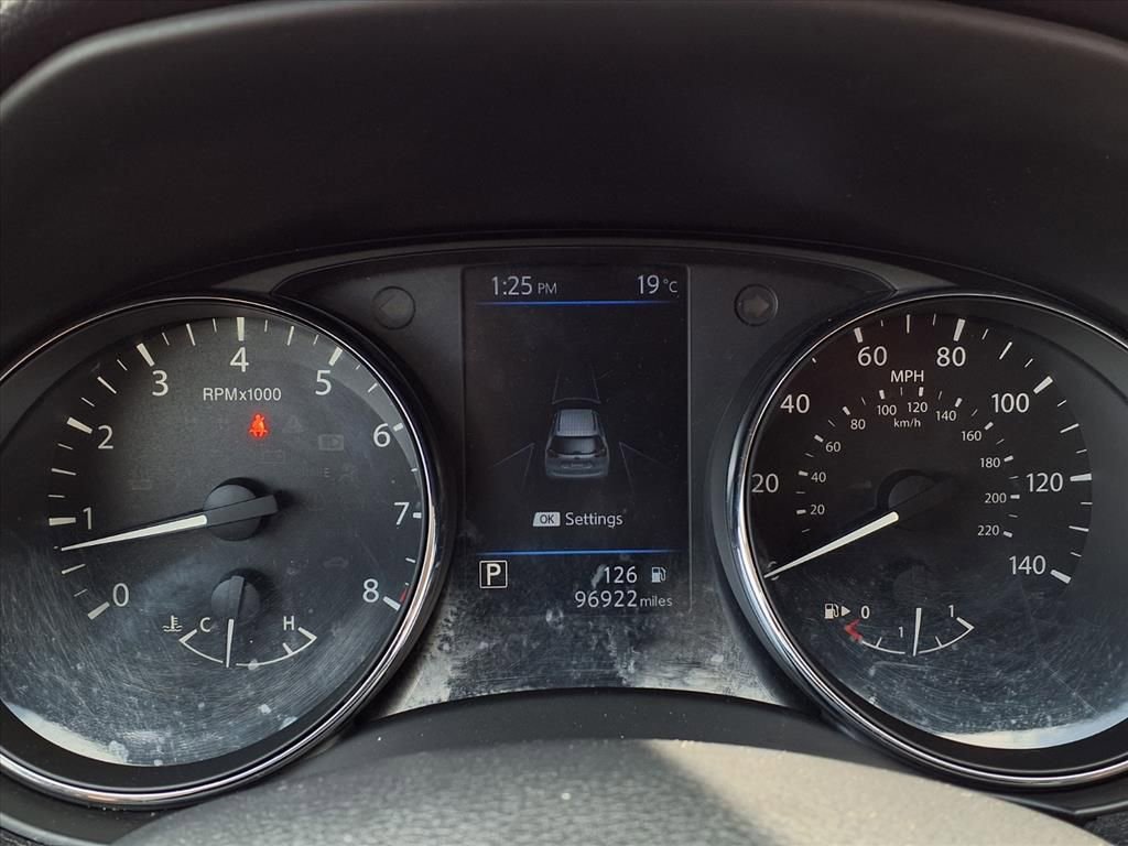 Used 2019 Nissan Rogue S image 19