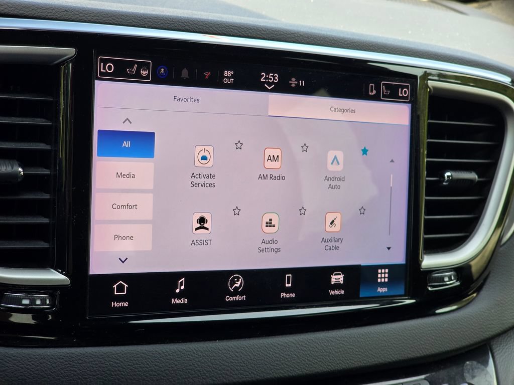 Used 2025 Chrysler Pacifica Select FWD image 38
