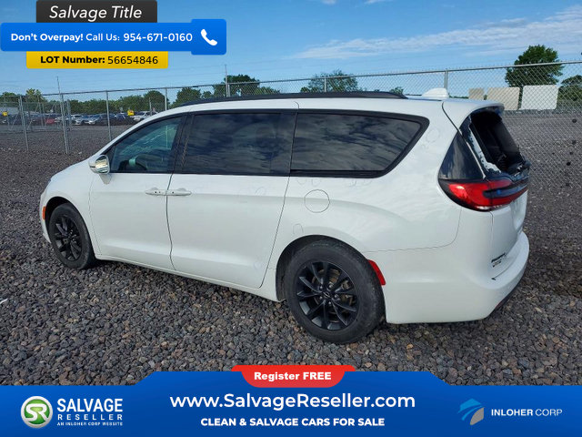 Used 2021 Chrysler Pacifica Touring-L w/ S Appearance Package FWD image 3