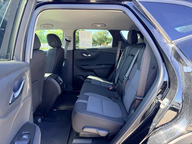 Certified 2025 Chevrolet Blazer LT w/ Convenience Package AWD/4WD image 8