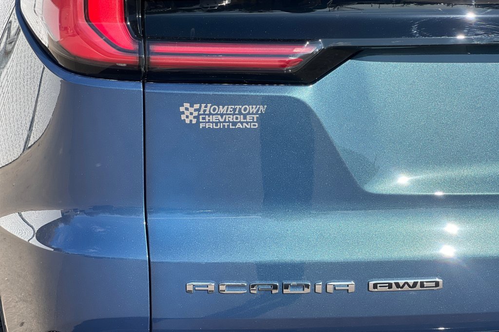 New 2026 GMC Acadia Denali image 16