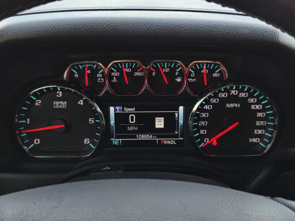 Used 2017 GMC Yukon SLT w/ Premium Edition RWD image 28