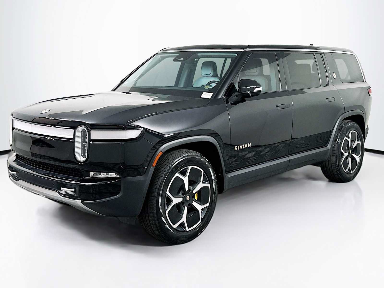 Used 2023 Rivian R1S Adventure AWD/4WD image 1