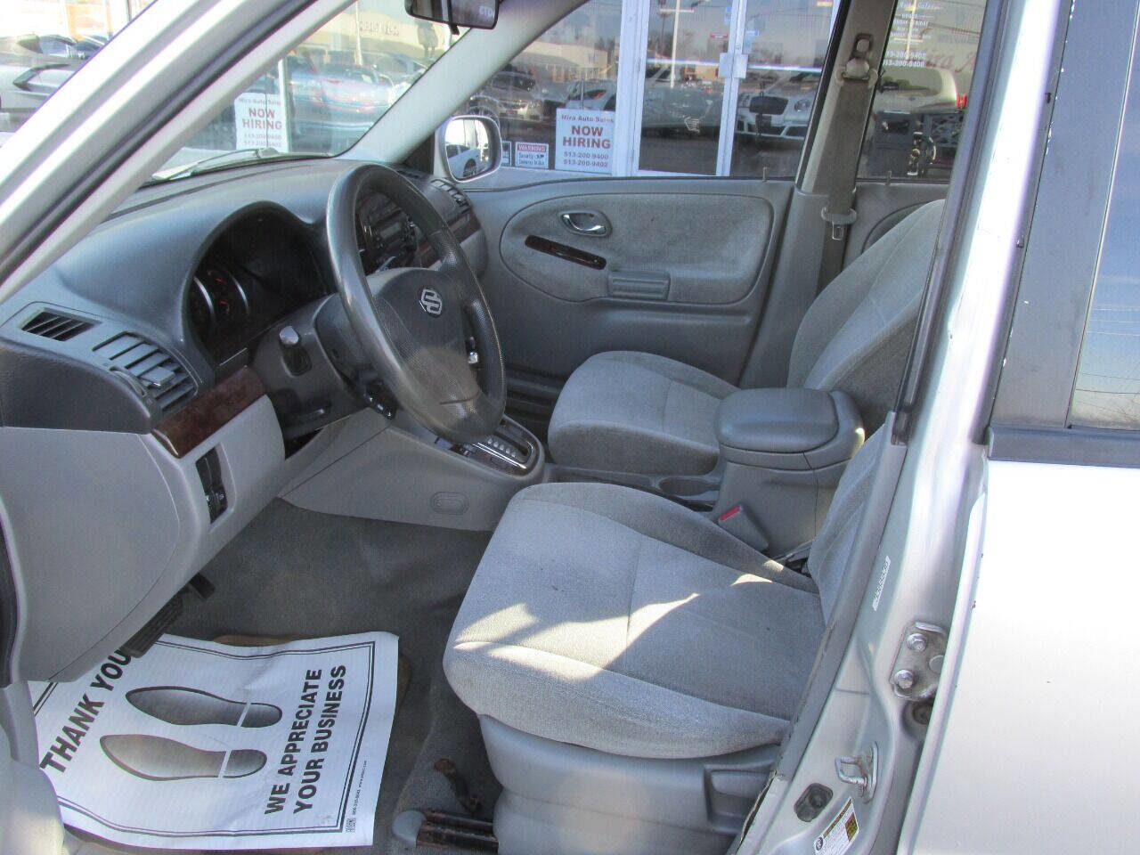 Used 2005 Suzuki XL7 LX image 11