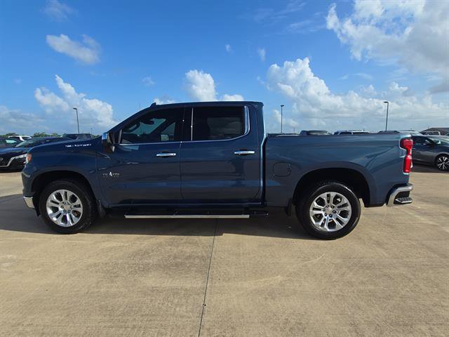 Used 2024 Chevrolet Silverado 1500 LTZ RWD image 6