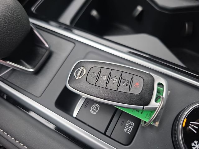 New 2026 Nissan Pathfinder SL AWD/4WD image 36