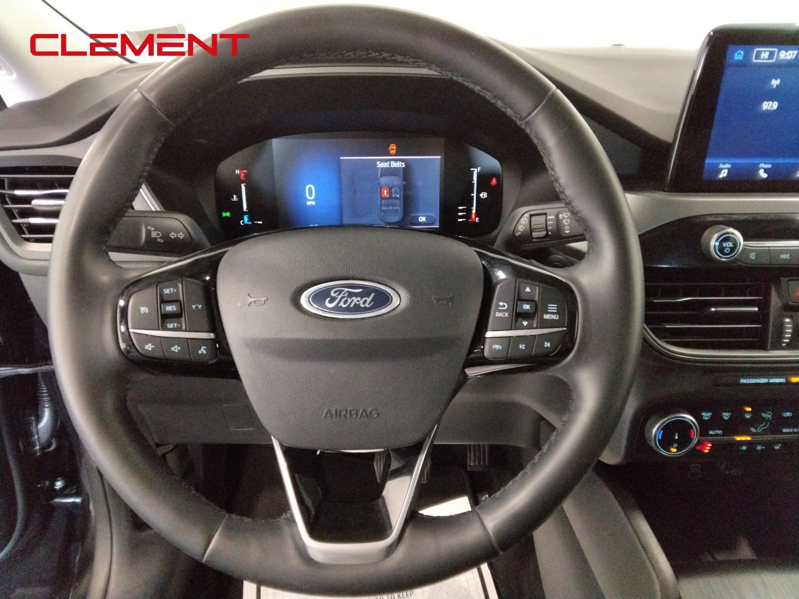Used 2024 Ford Escape Active w/ Cold Weather Package FWD image 9