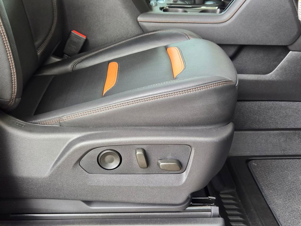 Used 2026 GMC Sierra 1500 AT4 w/ AT4 Premium Package image 28